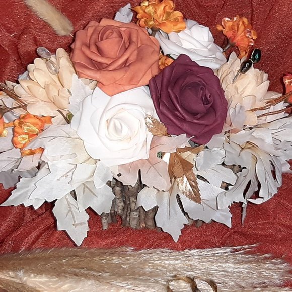 Lings Moments Centerpieces - Picture 11 of 15